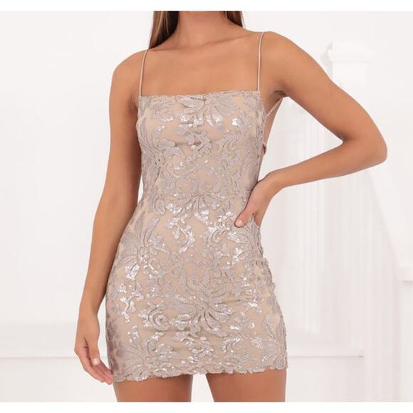 Lucy in the Sky Dresses & Skirts - Lucy in the Sky Women's Size XS Champagne Sleeveless Backless Sequin Mini Dress